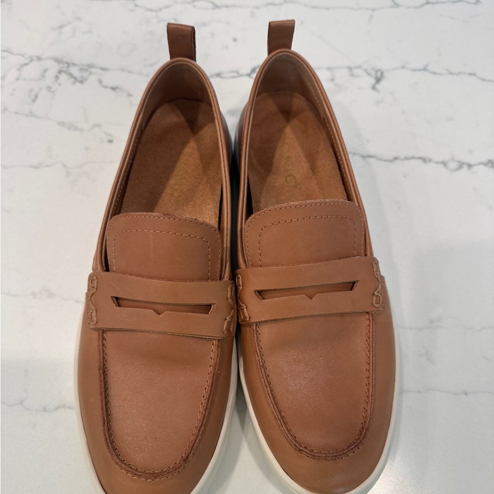 Vionic Uptown Loafer - Picture 6 of 6